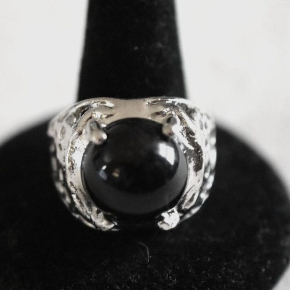 New Black Round Smooth Stone Filigree Silver Tone Band Size 12 & 13 Ring